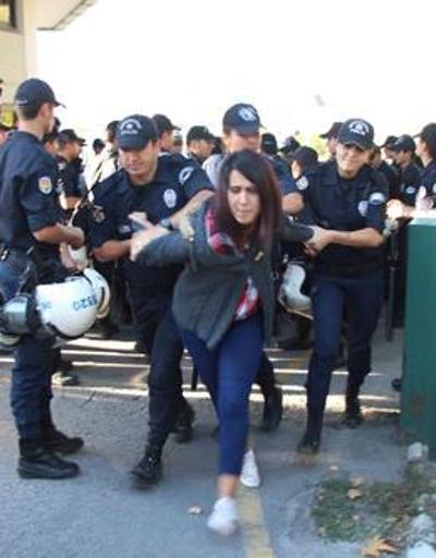 TRT önündeki protestoya müdahale