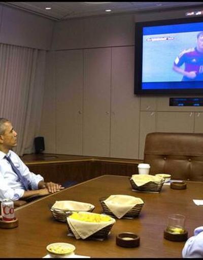 Obama ABD-Almanya maçını Air Force Oneda izledi