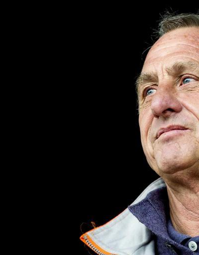 Cruyff: Hollandanın futbolu gözlerimi acıtıyor
