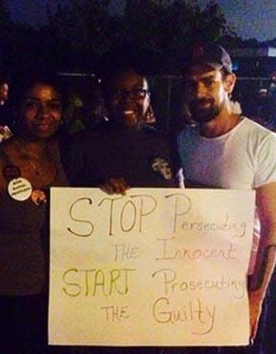 Twitterın kurucusu Jack Dorseyden Fergusondaki gösterilere destek