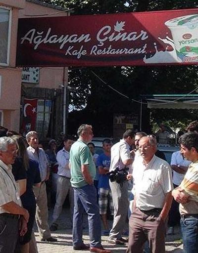Ağlayan Çınara yıkım için gelen ekibe çay ikramı