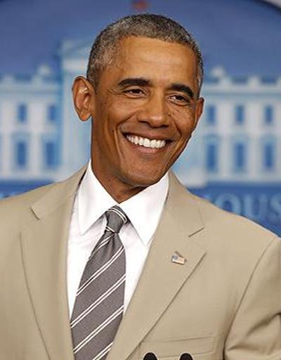 Obamanın takım elbisesi güldürdü