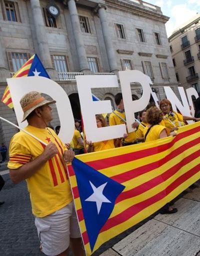 Katalanlara iki şıklı bağımsızlık sorusu