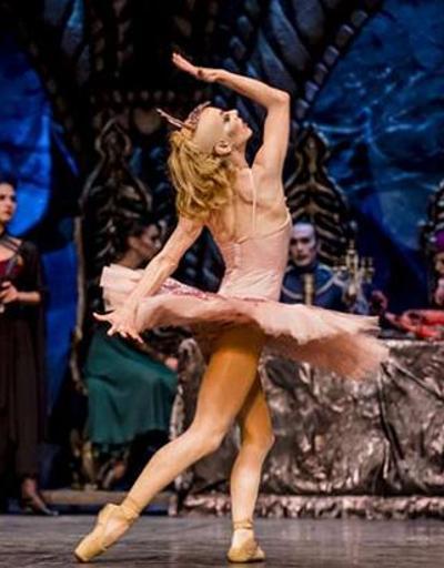 Devlet Opera ve Balesinden balerine tayt yasağı açıklaması