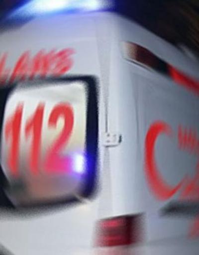 Teröristler Cizrede ambulansı yağmaladı