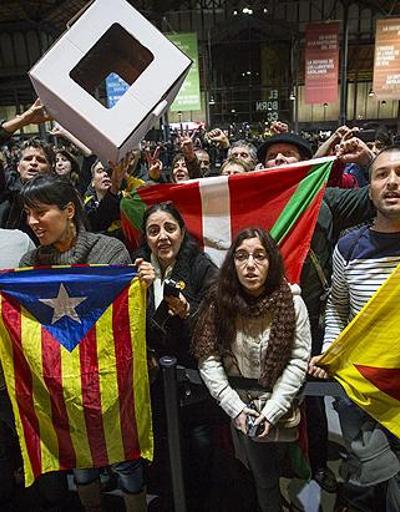 Katalonyada halk bağımsızlığa evet dedi