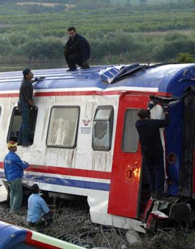 41 kişinin öldüğü Hızlandırılmış Tren davasında 10 yıl sonra karar