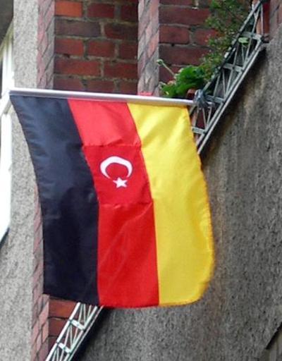 CSU: Yabancılar evlerinde Almanca konuşmalılar