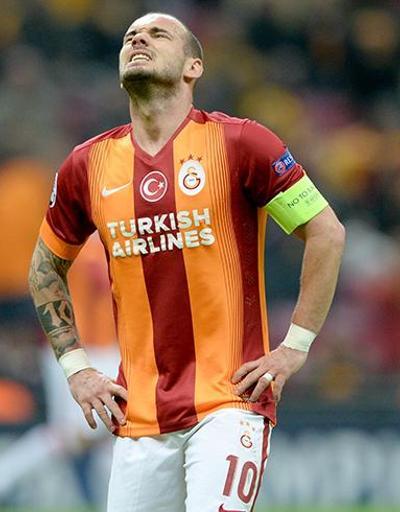 Sneijderın menajeri Galatasarayı yerden yere vurdu