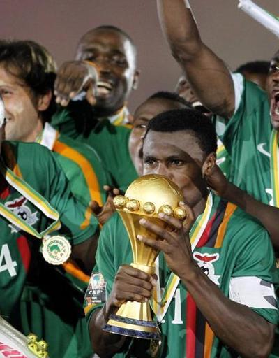 Zambiyalı milli futbolcular ölümden döndü