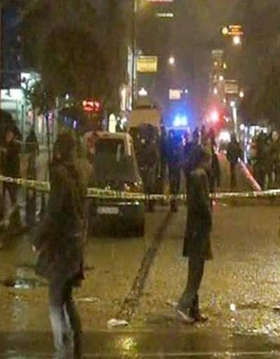Sultanahmet Meydanı’nda polise bombalı saldırı