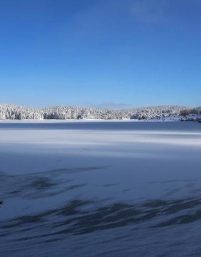 Dondurucu soğuk gölleri de dondurdu