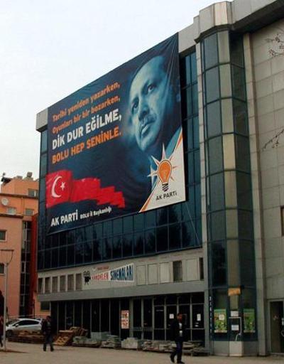 AK Partili başkanlara pankart cezası