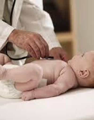 Bebeklerde mide reflüsü