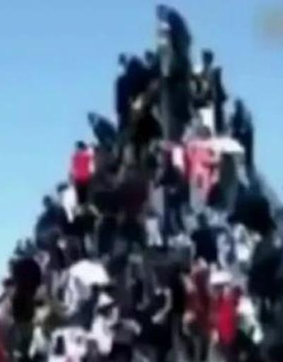 100 kişinin tırmandığı piramit çöktü: 2 ölü, 45 yaralı