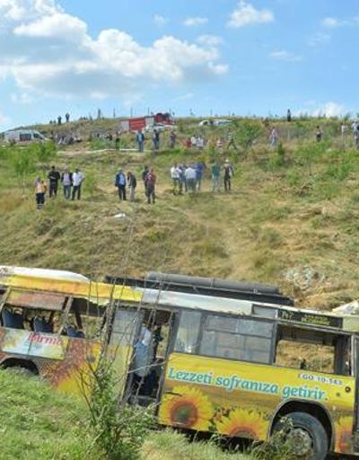 Belediye otobüsü şarampole yuvarlandı: 1 ölü, onlarca yaralı var