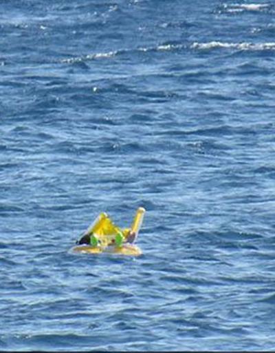 Deniz simidiyle bir kilometre açığa sürüklenen bebek kurtarıldı