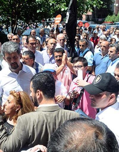 100 kişiden Alevi hastaya hakaret protestosu