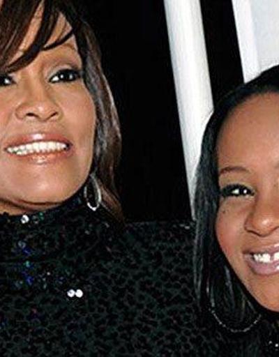Whitney Houstonın kızı yaşamını yitirdi