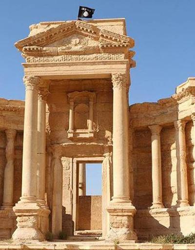 IŞİD 82 yaşındaki arkeoloğu öldürdü