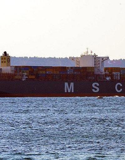 Dev konteyner gemisi Çanakkale Boğazını kilitledi
