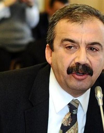 Sırrı Süreyya Önder: Patlamanın biri HDP kortejinde oldu