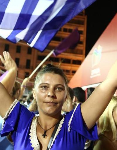 Yunan halkı Ankaradaki saldırı için meydanlara çıkıyor