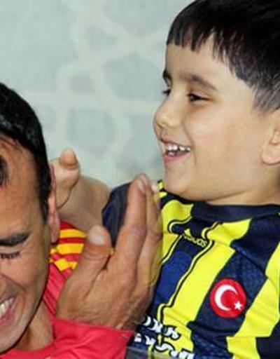 Küçük Ahmet Berkaydan kendisini korkutan amigoya tokat