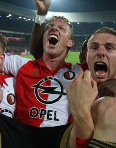 Feyenoord, Ajaxı raydan çıkardı