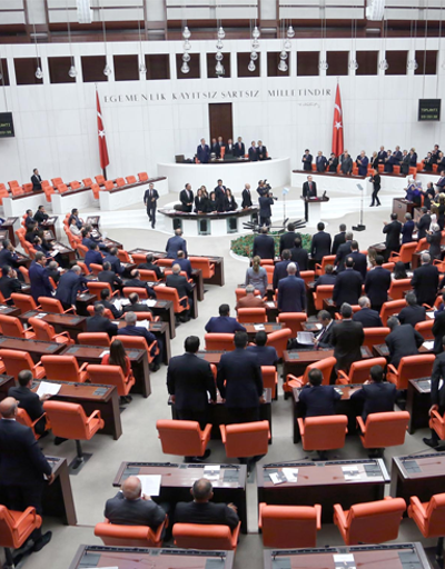 Üç dönemlik 23 AK Partili yeniden Mecliste