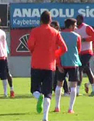 Trabzonsporda Aykut Demir ile Marko Marin kavga etti
