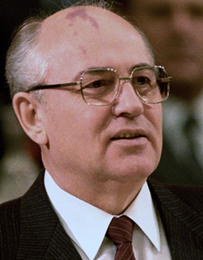 Sovyetler Birliğinin son lideri Gorbaçovdan Ankara ve Moskovaya çağrı