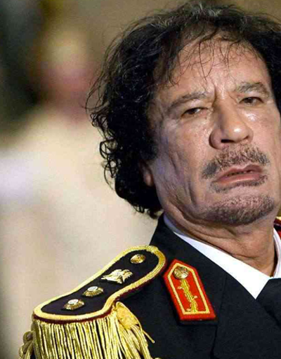 Tony Blair: Kaddafiyi ülkeyi terk etmesi için iki-üç kez aradım