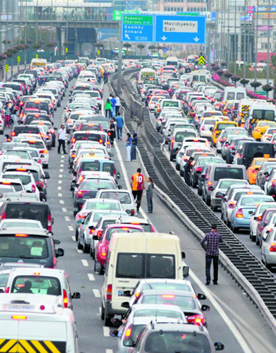 CHPli Yarkadaş ve Erdem İstanbul trafiği için kanun teklifi