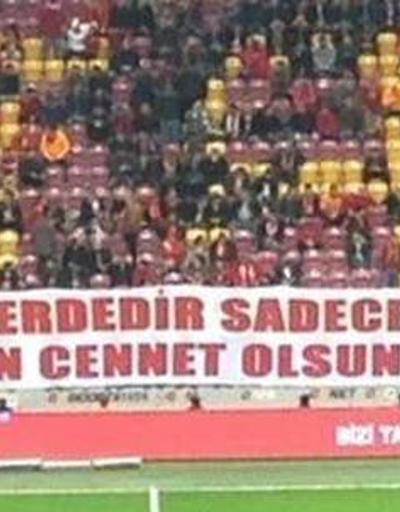 Galatasaraydan anlamlı pankart