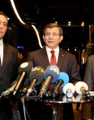 Başbakan Davutoğlundan Koç ailesine taziye ziyareti