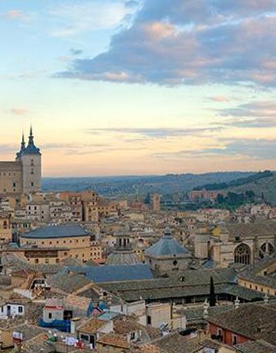 Başbakan Davutoğlunun Sur için model gösterdiği Toledo şehri