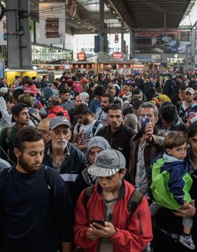 700 bin sığınmacı Almanyada başvuru kararı bekliyor