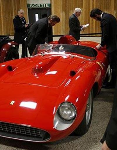 Dünyanın en pahalı otomobili Ferrari 335 Sport Scaglietti