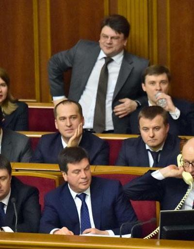 Ukraynada hükümet düştü