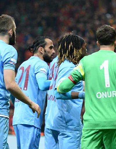 Galatasaray yönetiminden 4 kırmızı kart için ilginç yorum