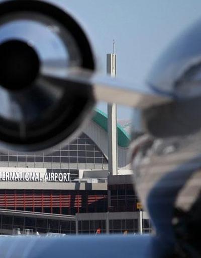 Trabzon uçağında kaçak yolcu alarmı