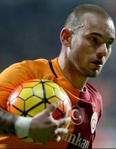 Sneijder: İstanbuldaki kariyerimi gözden geçireceğim