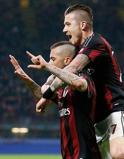Milan güle oynaya finalde: 5-0