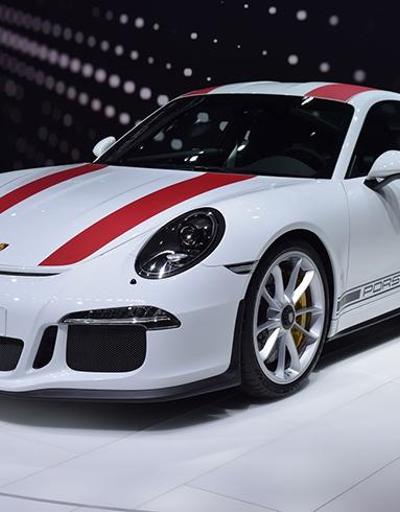 60lardan günümüze bir esinti: Porsche 911 R Cenevrede