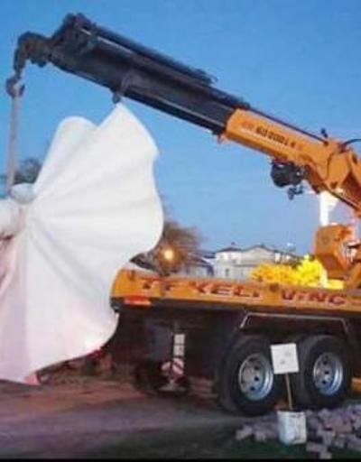 Özgecan Aslan Parkındaki heykeller kaldırıldı
