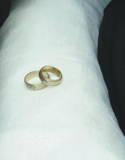 Evli kadın evlilik vaadiyle dolandırıcılıktan tutuklandı