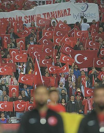İsveç basını: 40 bin çılgın Türk