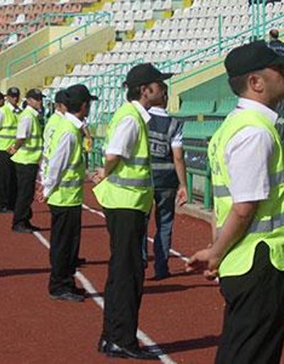 Antalyaspor - Galatasaray maçı için bin 350 güvenlik görevlisi