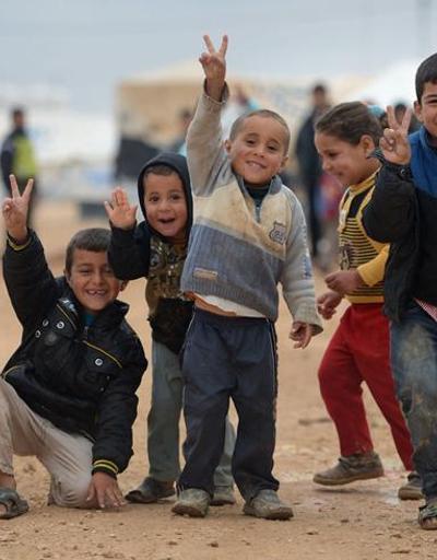 BMden Türkiyedeki Suriyelilere nakit ve kışlık yardımı